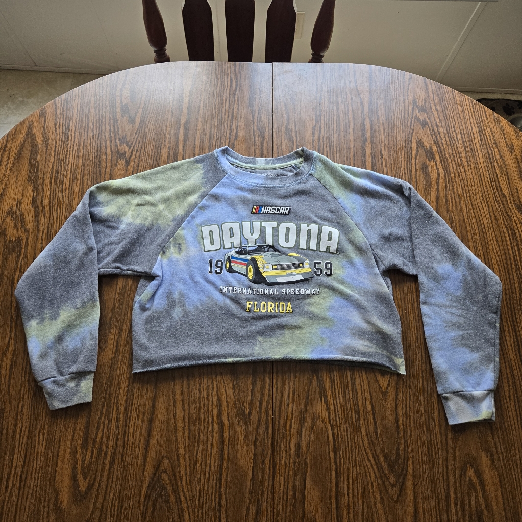 Nascar Daytona International Speedway Sweatshirt Crop Top